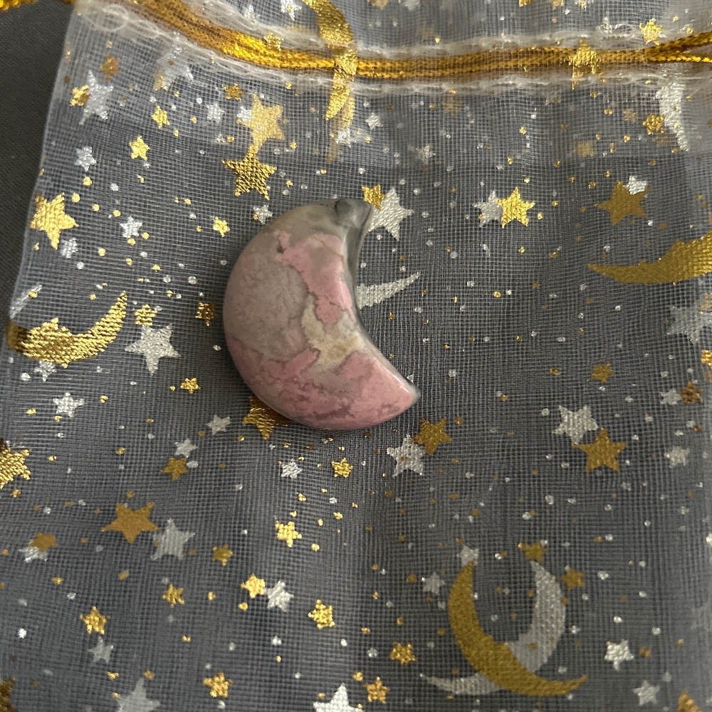 Rhodonite moon stone